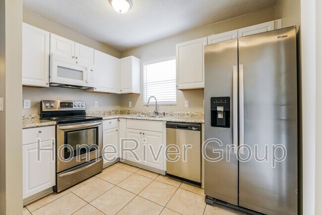 Foto del edificio - 53 Wood Acre Ln