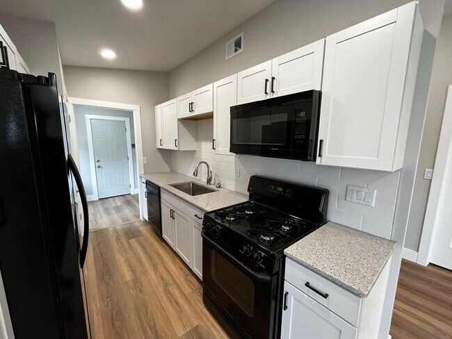 Foto del edificio - 54 Fontenelle St SE