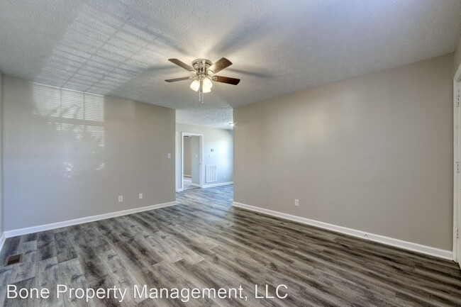 Building Photo - 2 br, 1 bath House - 836-A Carthage Hwy