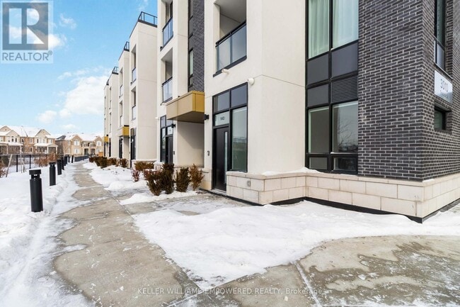 Building Photo - 3010 Trailside Dr