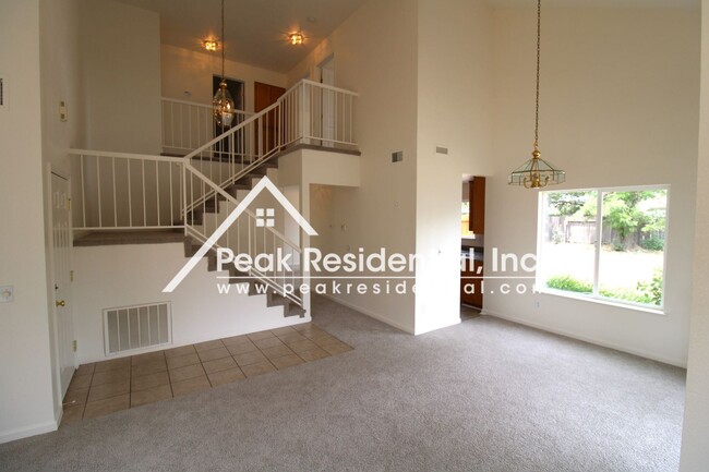 Building Photo - 3 br, 2.5 bath House - 8639 W Chase Court