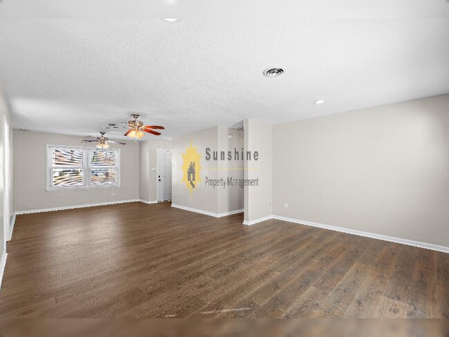 Foto del edificio - !!!WOW!!! Single Family home in VA Beach