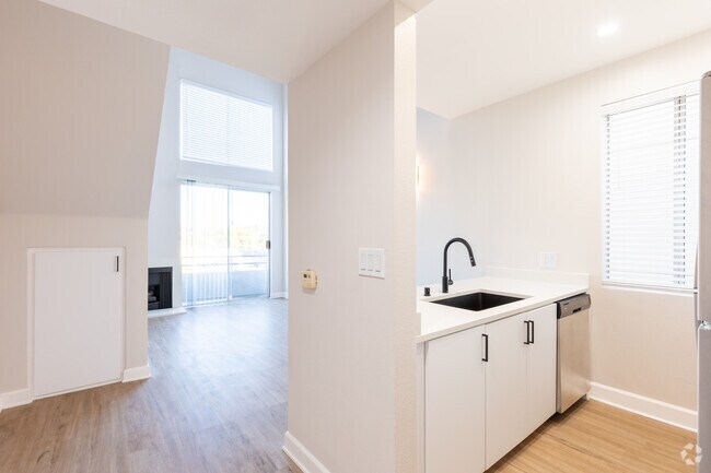 2HAB, 1BA - 715 ft² - The Norman