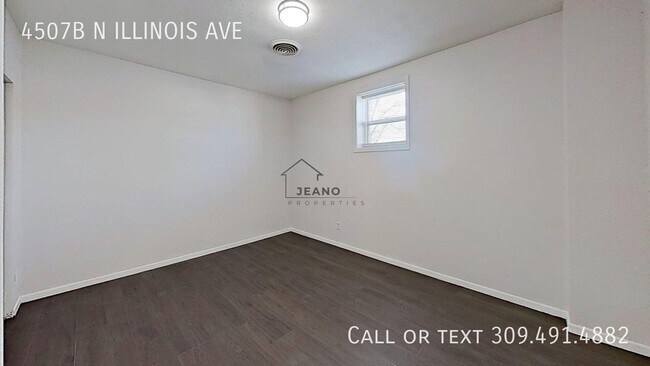 Foto del edificio - 4507B N ILLINOIS AVE-