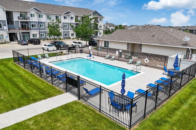 Swimming Pool - Alice Patricia Apartments