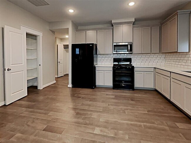 Building Photo - 12719 Gallowhill Dr