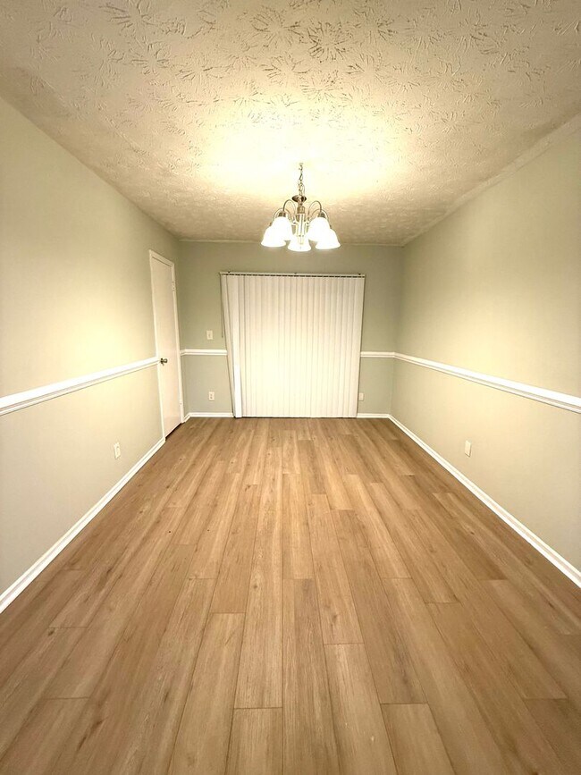 Foto del edificio - ** 3 Bed 2 Bath House located off Woodley road** Call 334-366-9198 to schedule a self tour