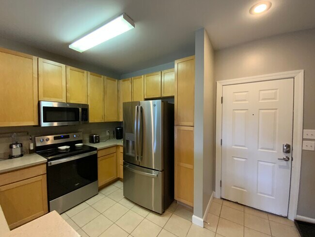 Foto del edificio - 2807 Bloomfield Ln