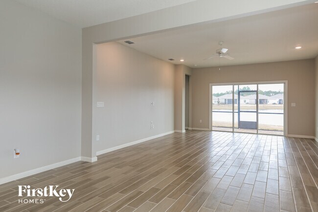 Foto del edificio - 6608 Longleaf Branch Dr