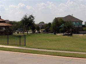 Foto del edificio - 515 Hunters Ridge Dr