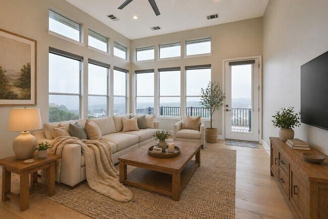 Foto del edificio - 232 Sunrise Ridge Loop