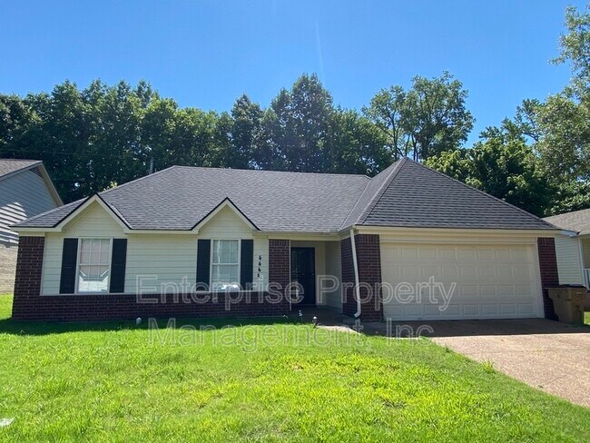 Foto del edificio - 4444 Longtree Cove