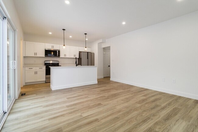 Foto del edificio - 2 Elmwood St