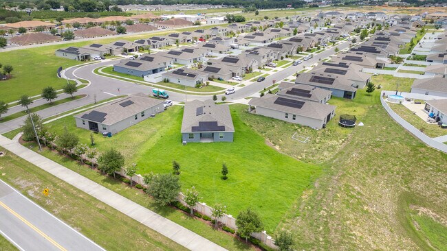 Building Photo - 276 Taft Dr