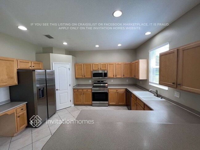 Building Photo - 8312 Haven Harbour Way