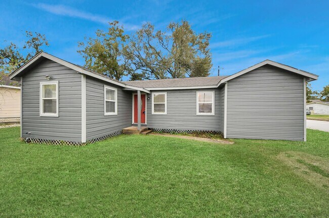 Foto del edificio - 6817 Anderson St