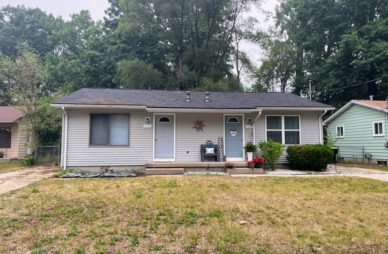 3501 Henry St, Midland, MI 48642 Townhome Rentals in Midland MI
