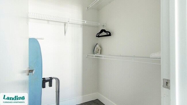 Foto del edificio - 4950 W Prescott St