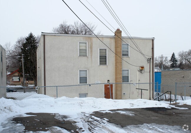 Building Photo - 3520-3522 Penn Ave N