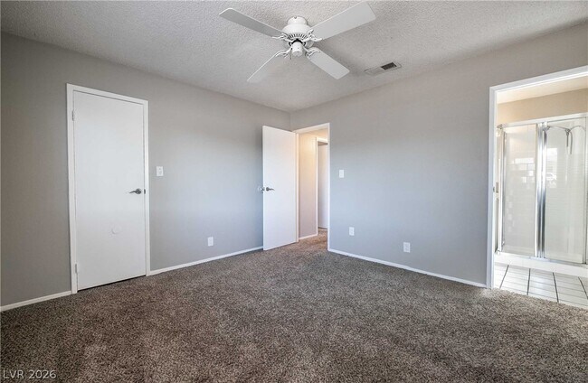 Building Photo - 336 Viewmont Dr