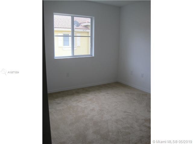 Building Photo - 9084 SW 17th Ct