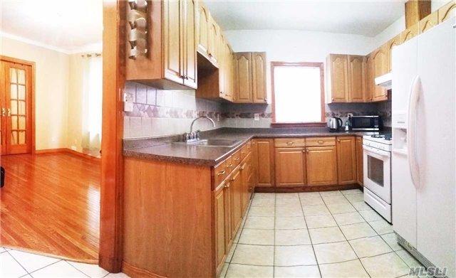 Building Photo - 5822 58th Ave