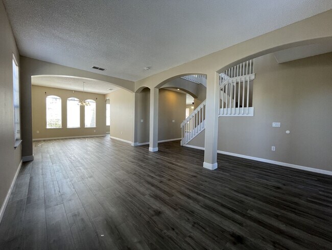 Photo - Amazing Large 4/2 Pool Home in Orlando