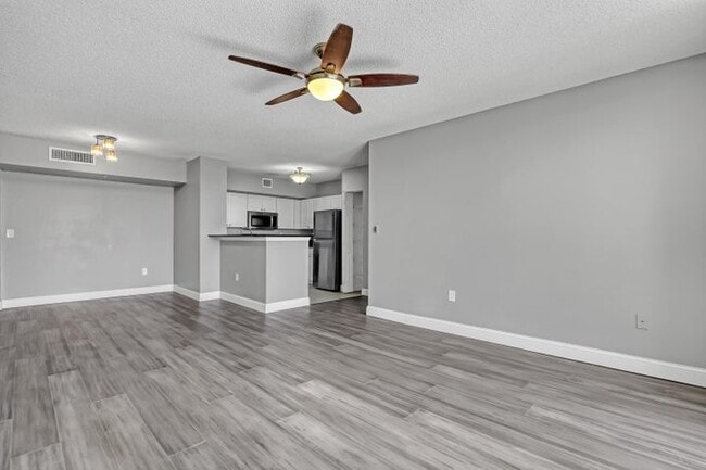 Building Photo - 651 Okeechobee Blvd