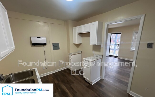 Foto del edificio - 2148 Stovall Ave