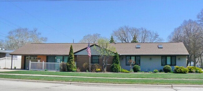 1735 S. Oneida st. - 1735 S Oneida St