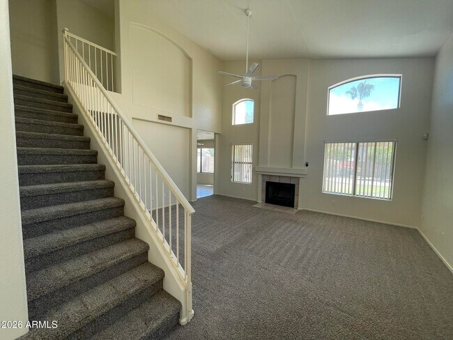 Foto del edificio - 4725 E Goldfinch Gate Ln