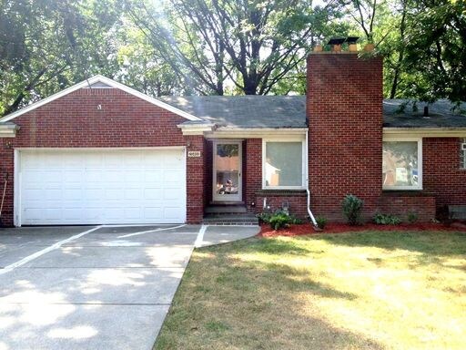 Primary Photo - 20466 Woodcrest St