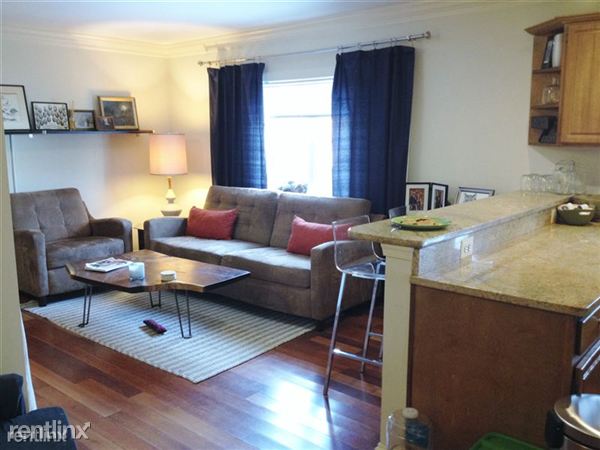 Building Photo - 1219 Oronoco St