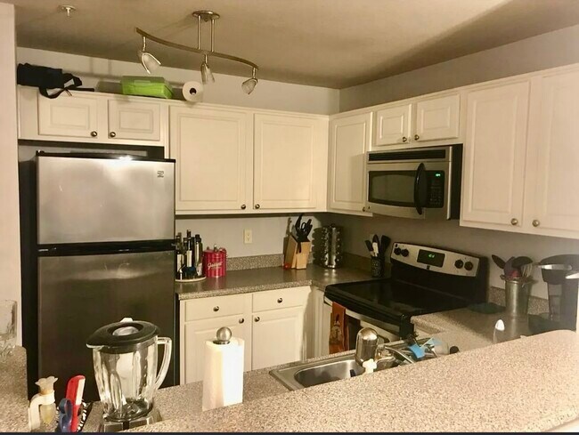 Foto del edificio - 8889 Caminito Plaza Centro