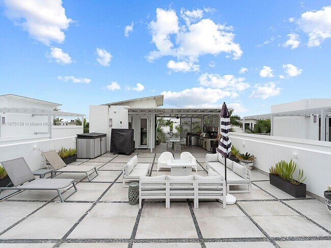 Foto del edificio - 8271 NW 34th St