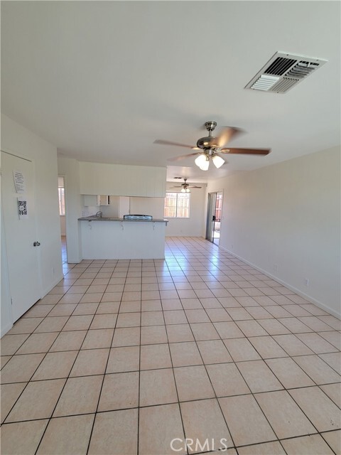 Building Photo - 16001 Green Hill Dr