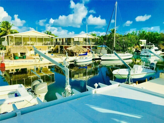 Building Photo - 30 Jean La Fitte Dr