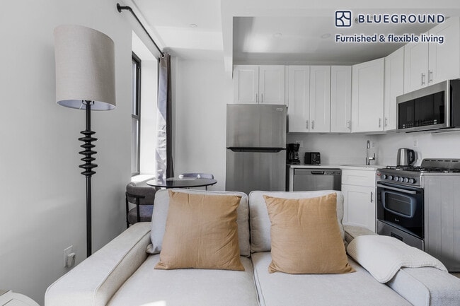 Foto del edificio - 45 W 81st St