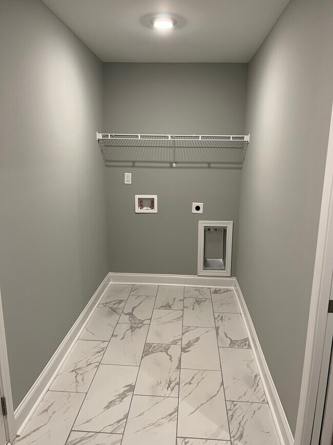 Foto del edificio - 136 Red Tail Cir