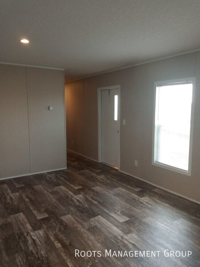 Building Photo - Home Available to Lease - Apply Today!