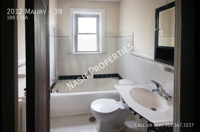 Building Photo - 2012 Maury-3N