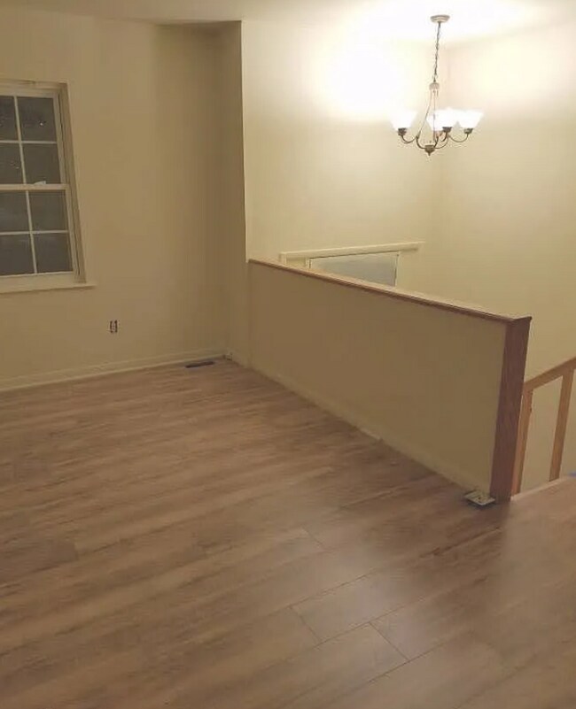 Foto del edificio - Four Bedroom House for Rent in Eberwhite n...