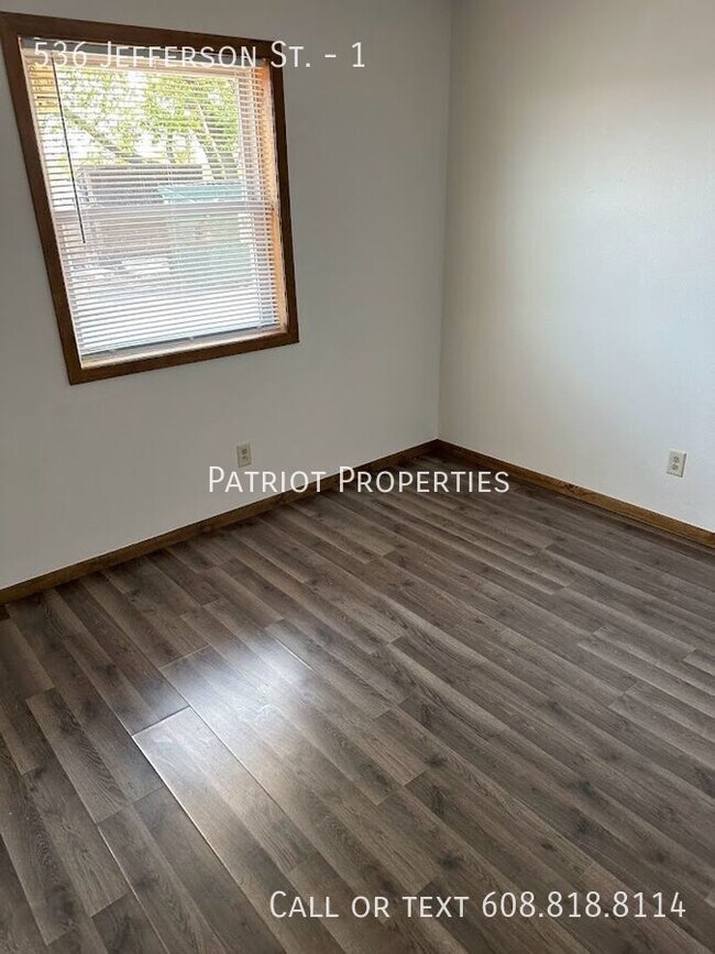 536 Jefferson St Unit 1, Mauston, WI 53948 Room for Rent in Mauston