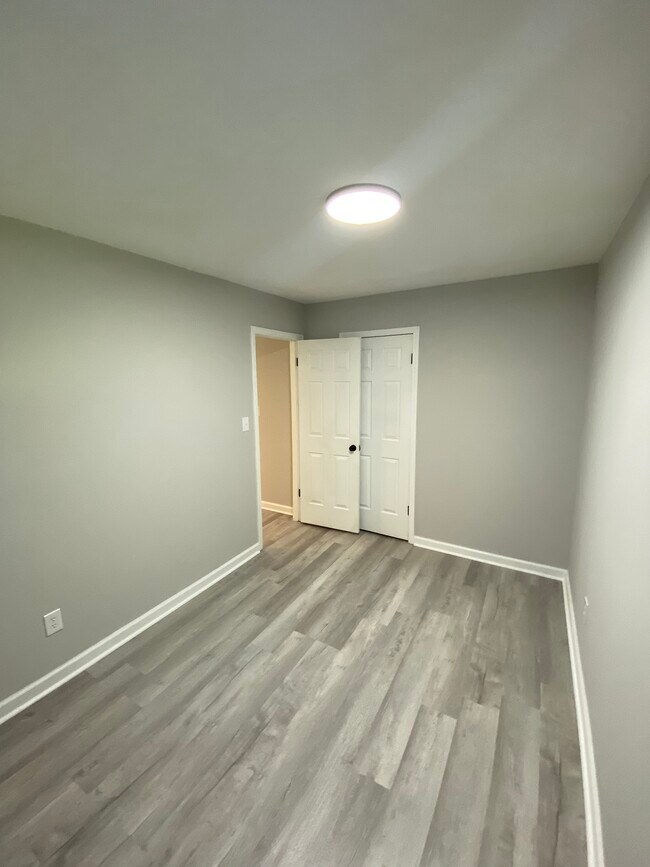 Foto del edificio - 913 N Weldon St