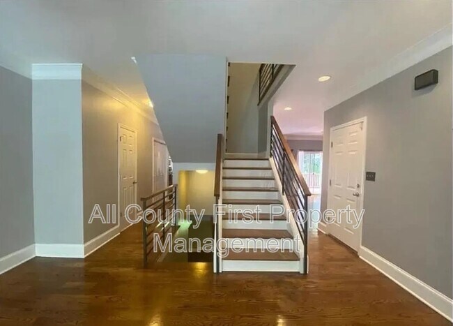 Foto del edificio - 1242 Wildcliff Pkwy NE