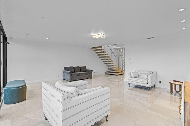 Foto del edificio - 6124 Paradise Point Dr