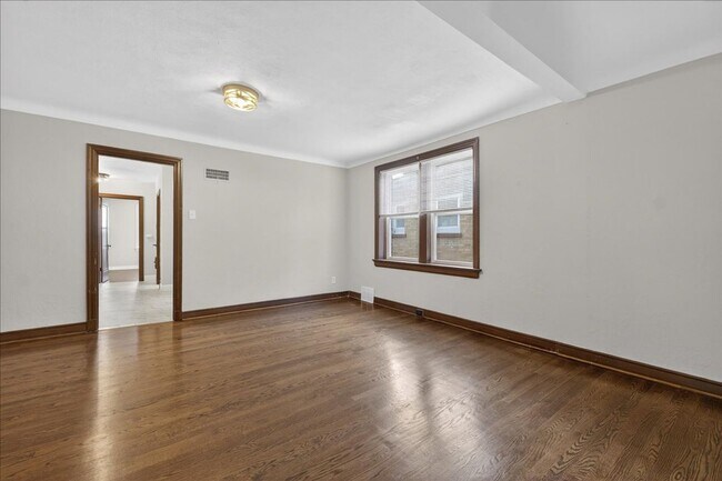 Building Photo - TGS Upstairs Lounge