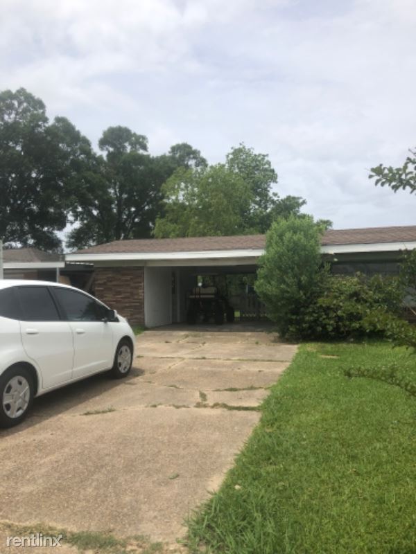 Building Photo - 4 br, 2 bath House - 201 W Mcneese St