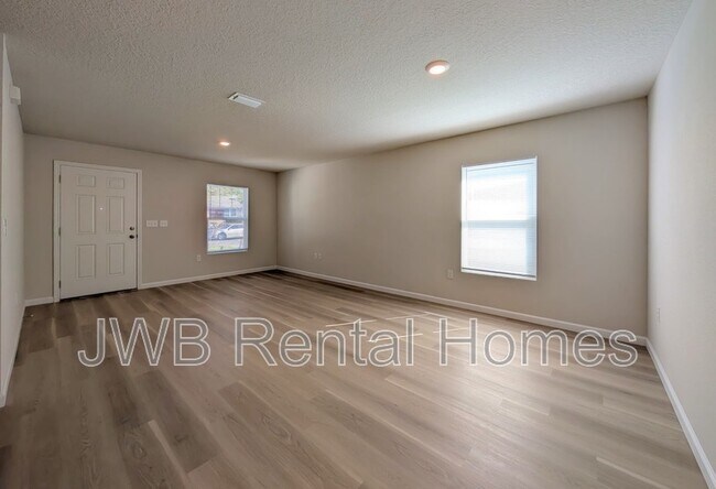 Foto del edificio - 1442 E 27th St