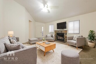 Building Photo - 5922 Shadow Park Dr